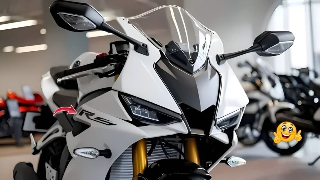 new yamaha r15 v5, yamaha r15 v5 features, r15 v5 mileage 60 kmpl, r15 v5 top speed 125 km/h, yamaha sportbike india, 155cc performance bike, lightweight sport motorcycle, young riders bike, r15 v5 price and specs, best 150cc bikes,